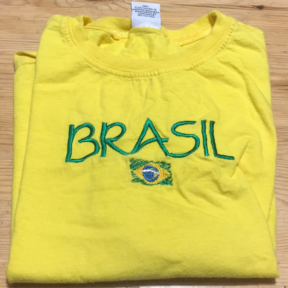 Girls Brasil shirt, size 10